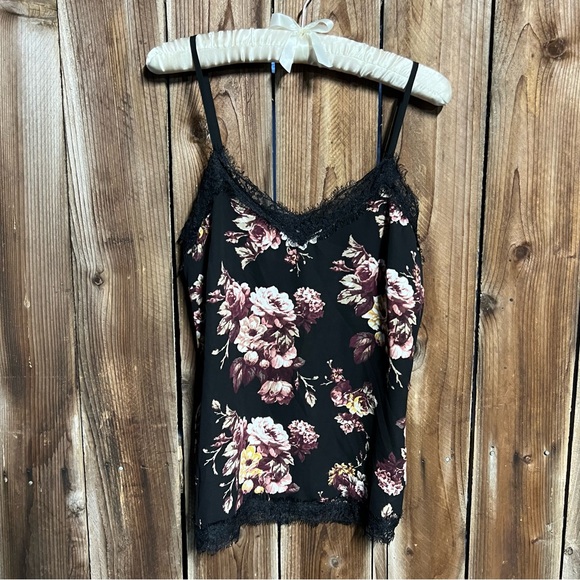 Bar III Tops - Bar lll Black & Pink y2k Floral Lace Trim Tank Top Women’s Size S
